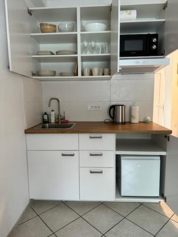 Апартаменты Cozy Flat Near Tivoli Park With Free Parking Любляна Экстерьер фото