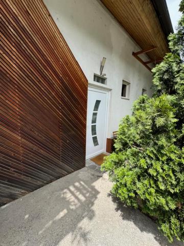 Апартаменты Cozy Flat Near Tivoli Park With Free Parking Любляна Экстерьер фото